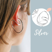 Load image into Gallery viewer, Hooping Ear Cuff
